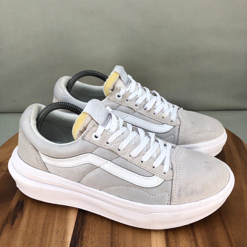 Vans Old Skool Overt Comfy Cush Platform Skate Shoes Sneaker Gray Suede Women 11